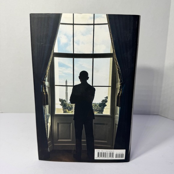 A Promised Land by Barack Obama First Edition Hardcover Memoir Book Crown 2020 - Picture 3 of 8